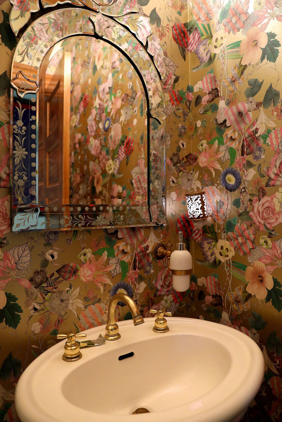 At Home: Amy Studt of Kirkwood